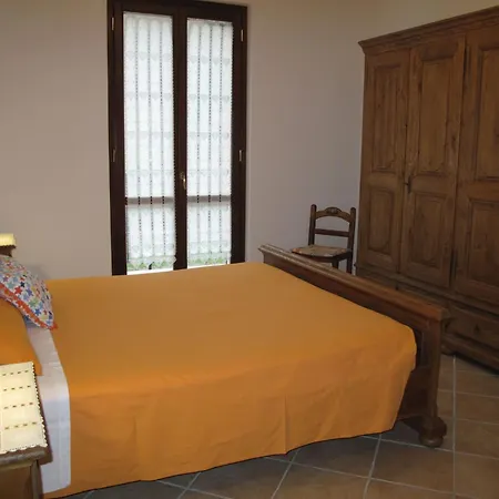 Quercia - Sbo100 By Interhome * Savona
