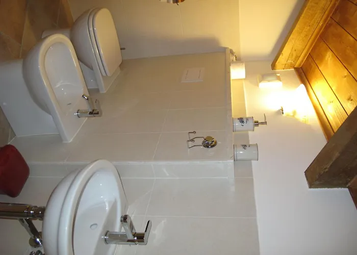 Quercia - Sbo100 By Interhome Savona